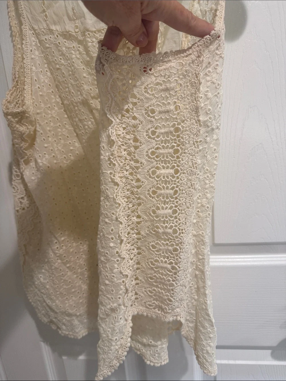 Johnny Was Ivory Crochet Eyelet Tank Top - Picture 4 of 5